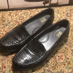 SAS Simplify Black Croc Tripad Comfort Slip-On Moccasin Loafer size 9.5